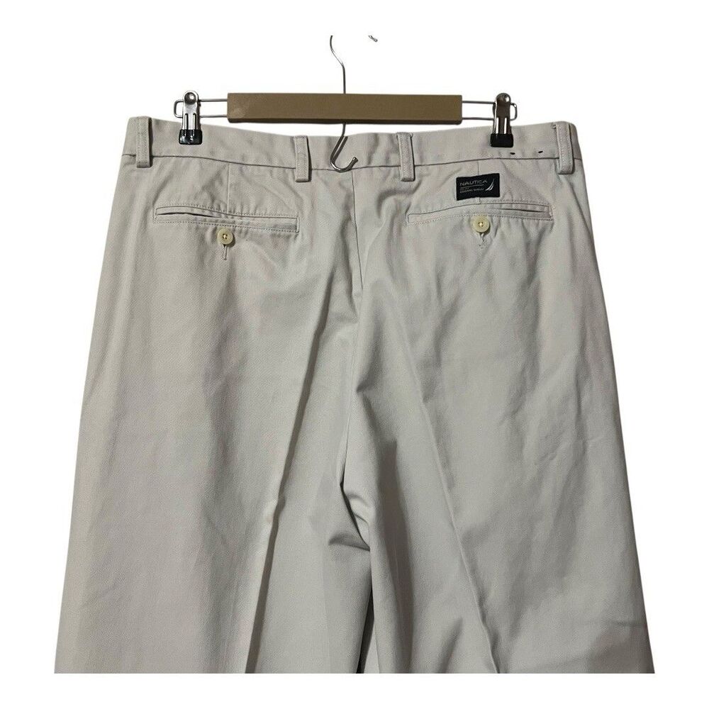 Nautica Mens Size 36 X 32 Classic Fit Pleated Front Beige Pants - Picture 4 of 5